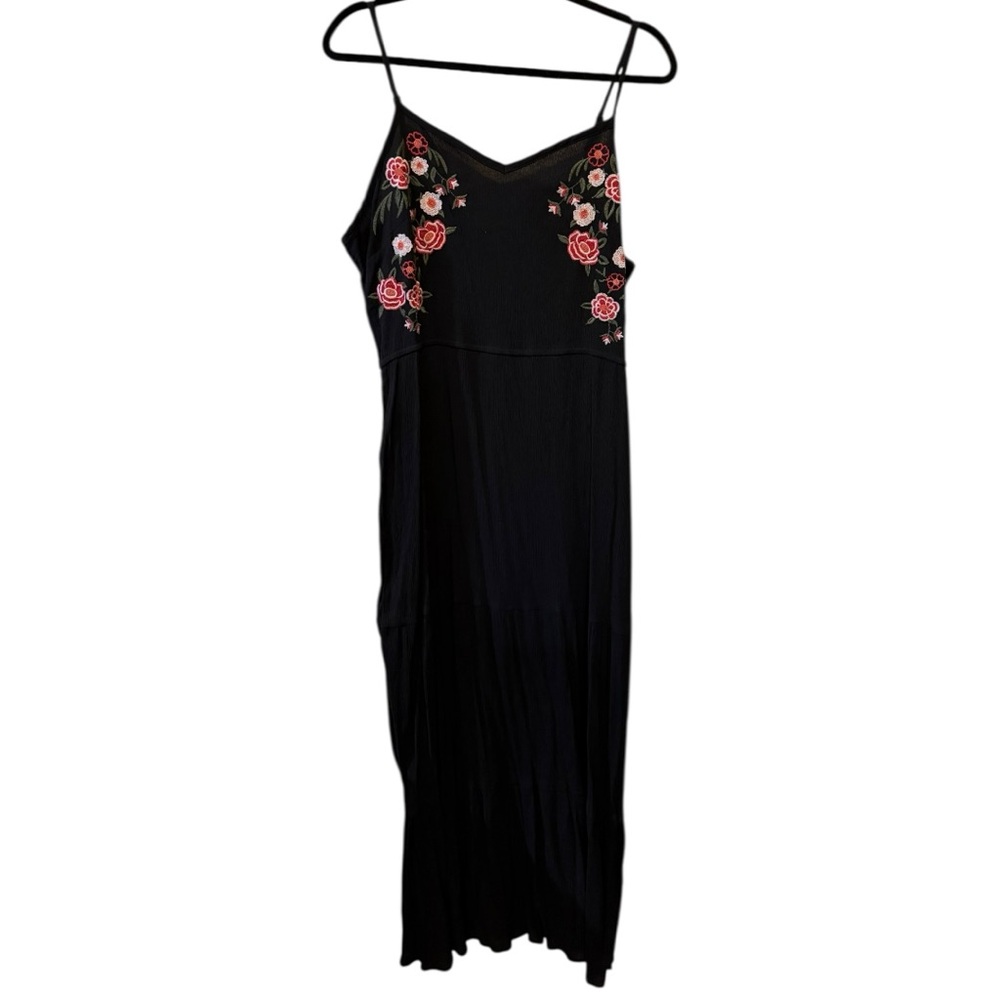 Kelly Renee Embroidered Floral Maxi Dress – Size XL - Picture 2 of 10